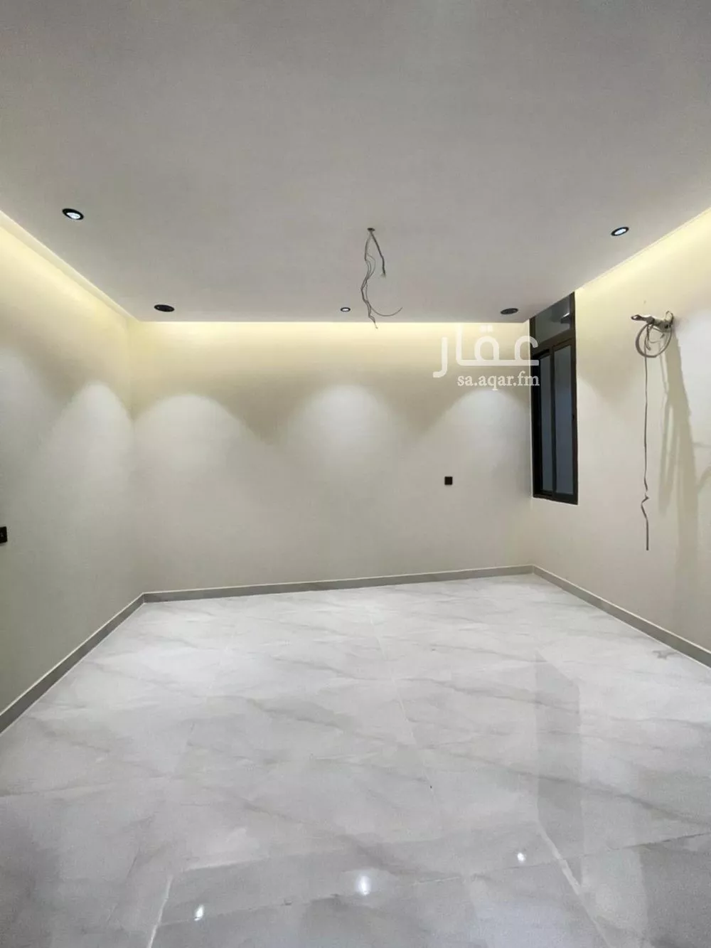 شقة 5 غرف في الملك فهد 7