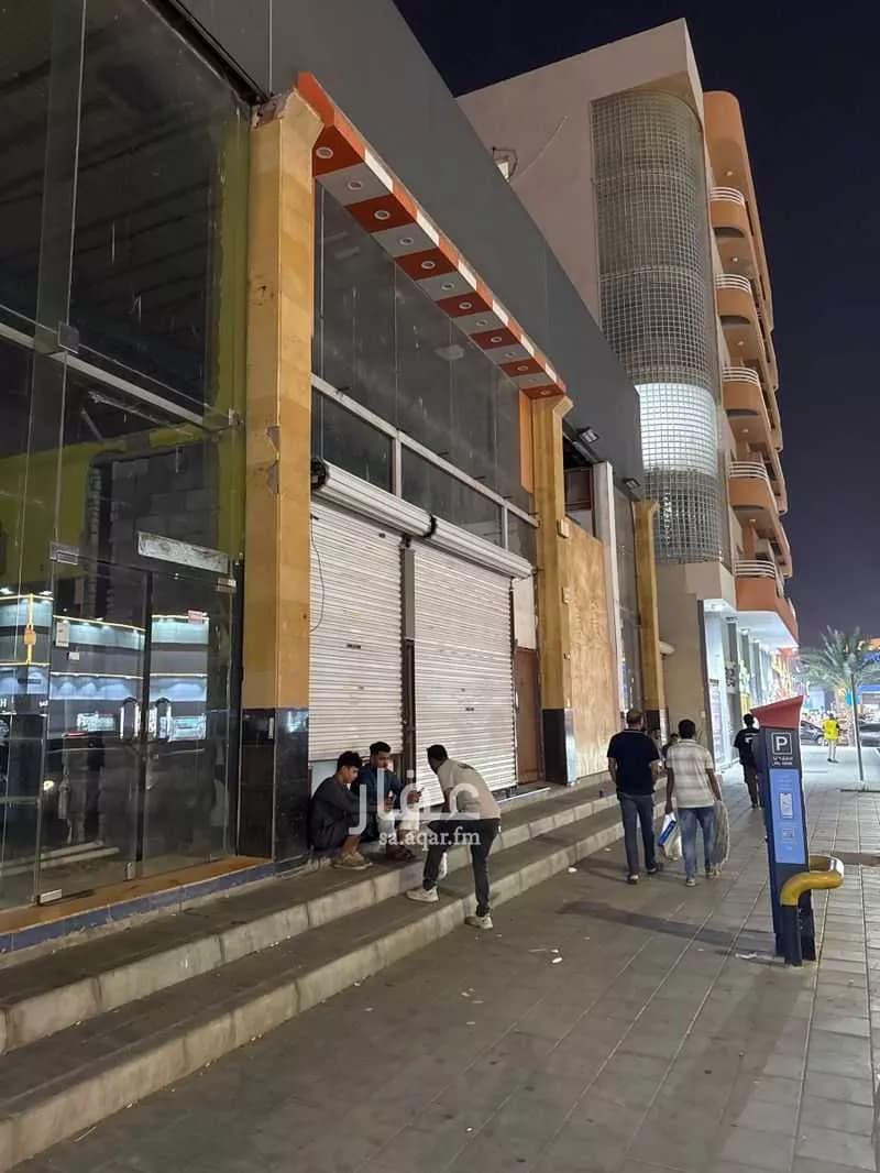 محل 712 م² في الشرفية 5