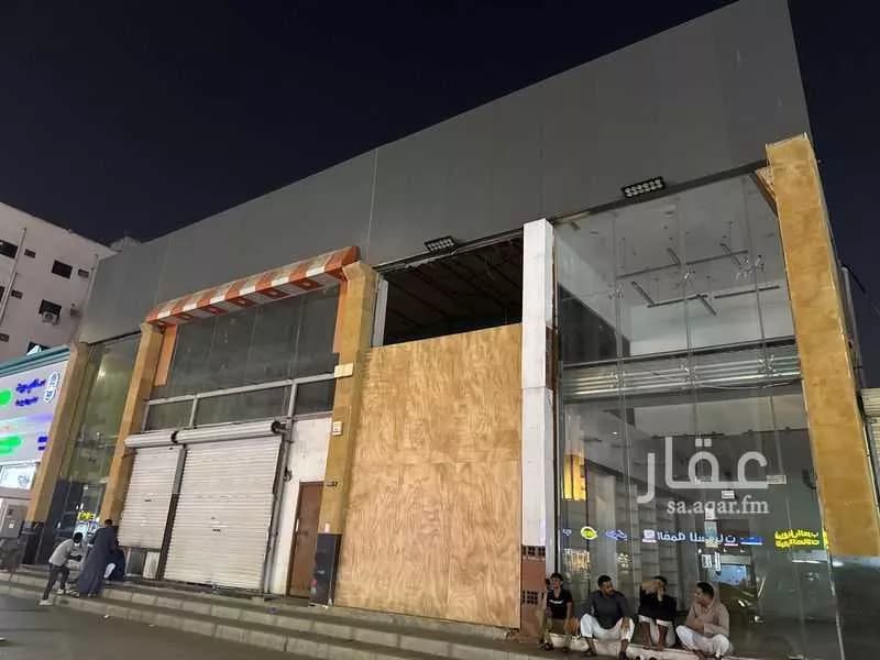 محل 712 م² في الشرفية 8