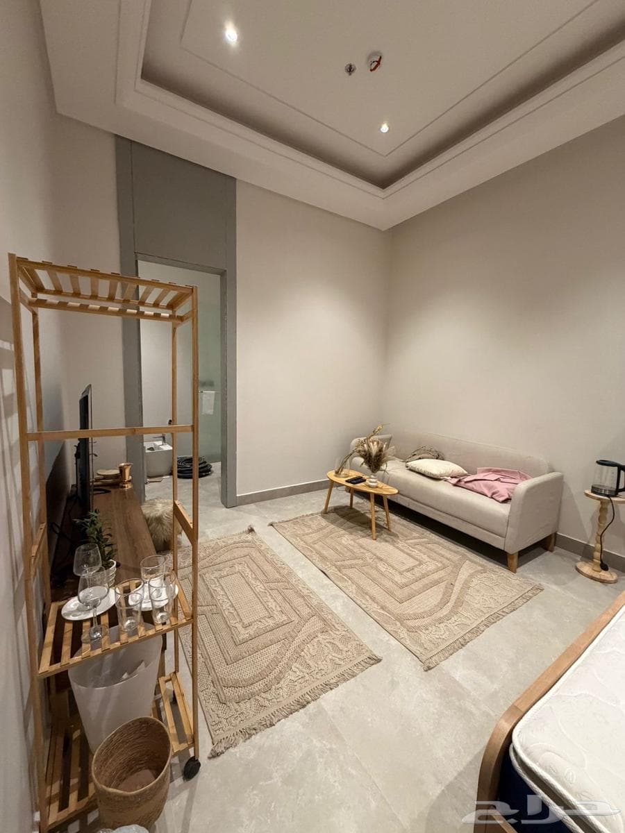 شقة 1 غرف في الرمال 3