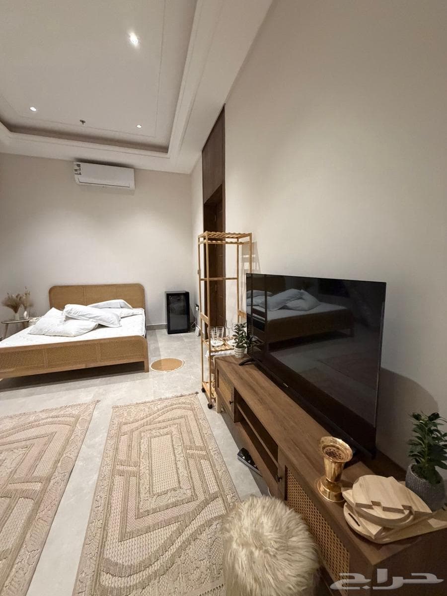 شقة 1 غرف في الرمال 5