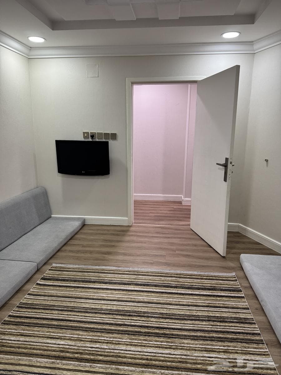 شقة 5 غرف في المروة 1