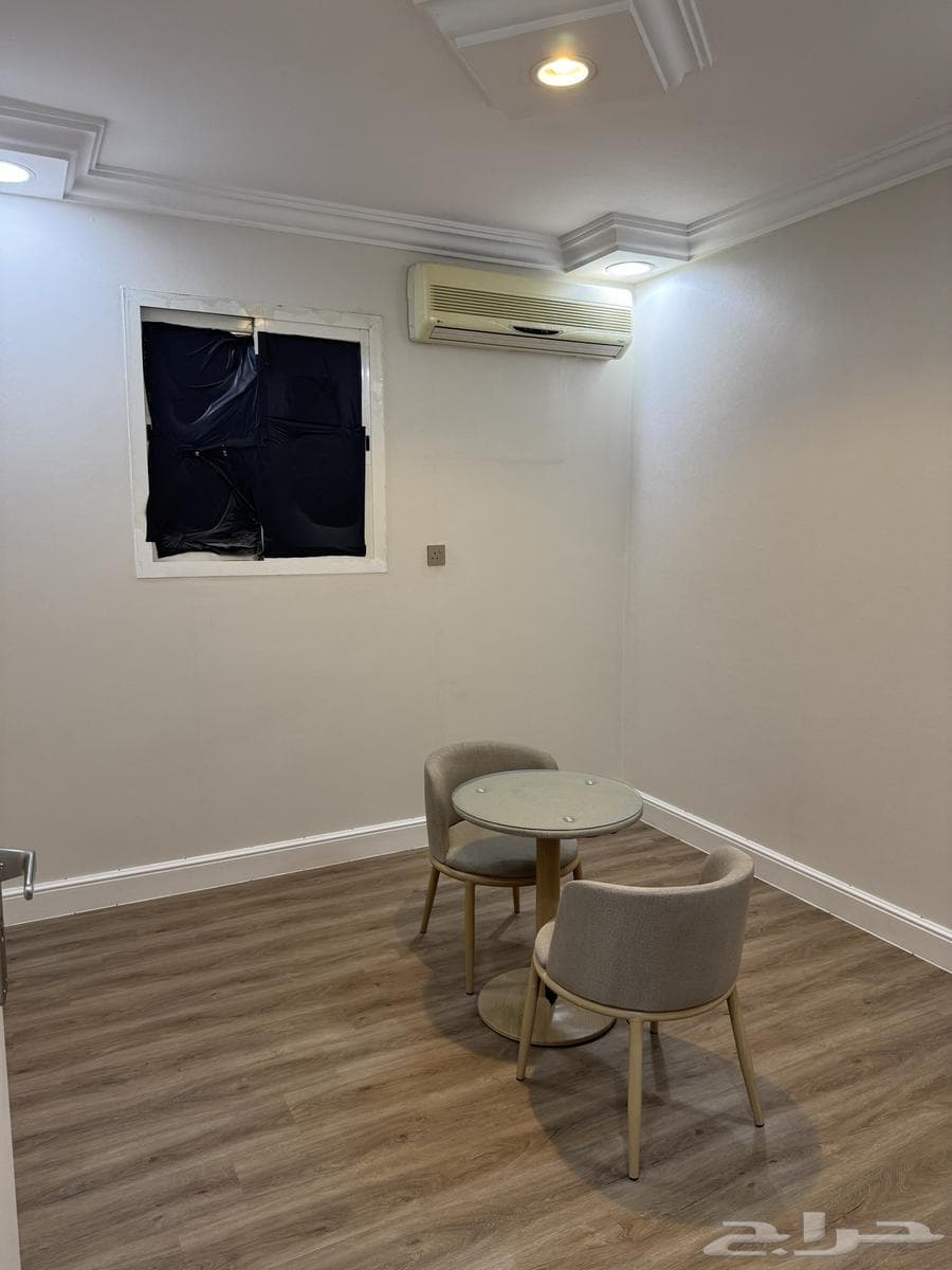 شقة 5 غرف في المروة 8