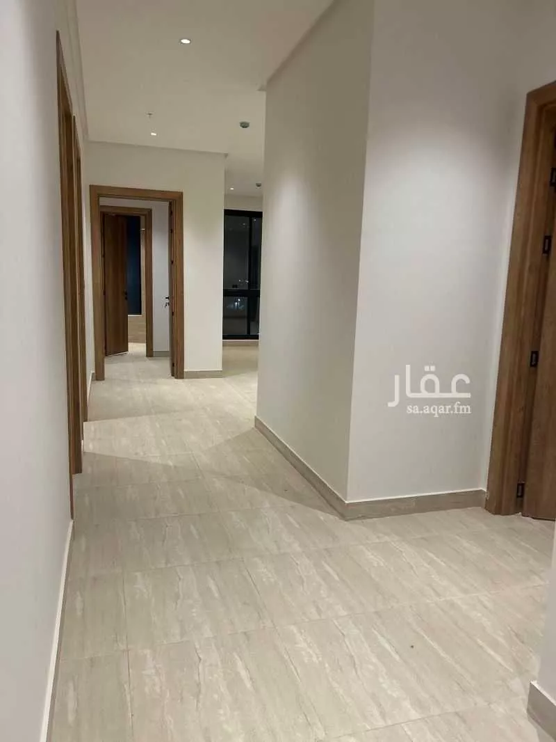 شقة 4 غرف في الرمال 6