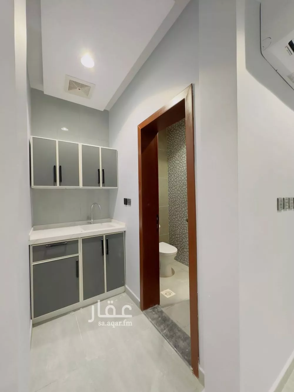 شقة 1 غرف في الصفا 10