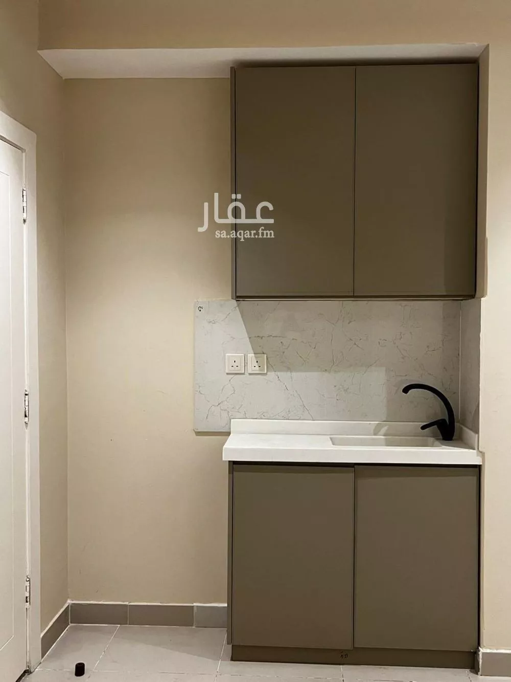 شقة 1 غرف في النرجس 4