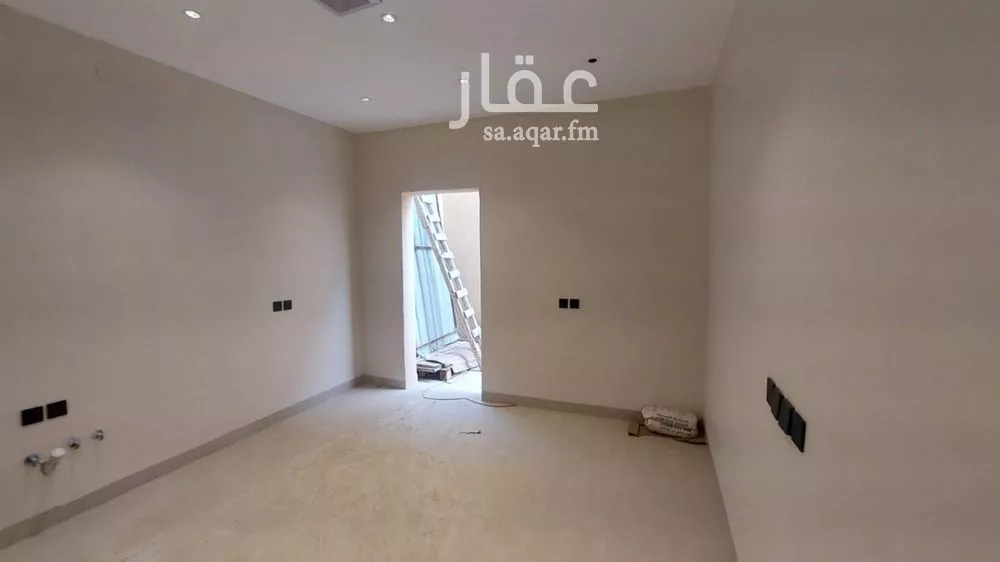 فيلا 5 غرف في العريجاء الغربية 14