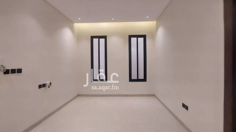 فيلا 5 غرف في العريجاء الغربية 2