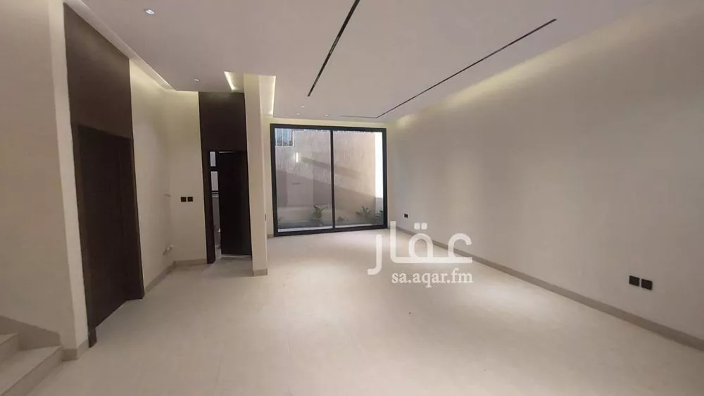 فيلا 5 غرف في العريجاء الغربية 16