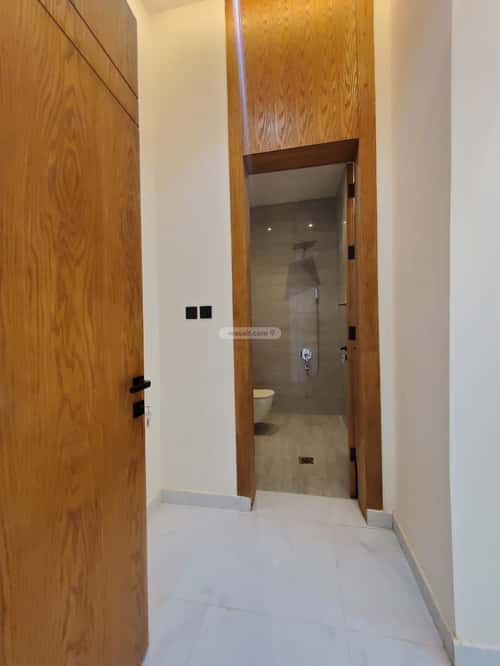 دور 5 غرف في الجنادرية 9