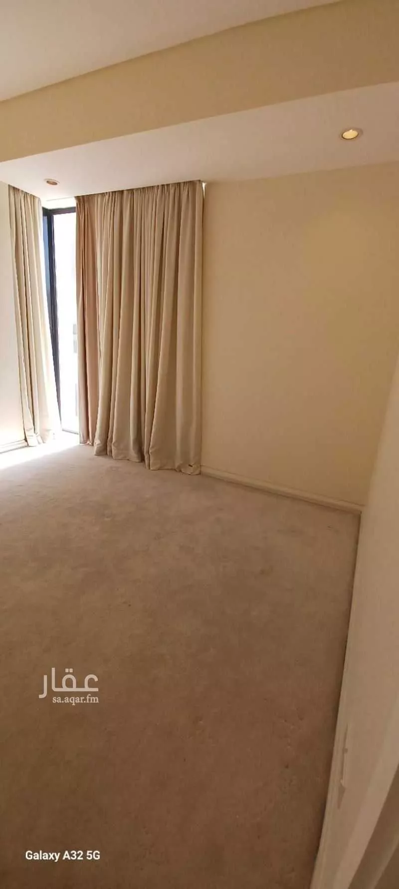 5 bedroom apartment in Al Nahda 16
