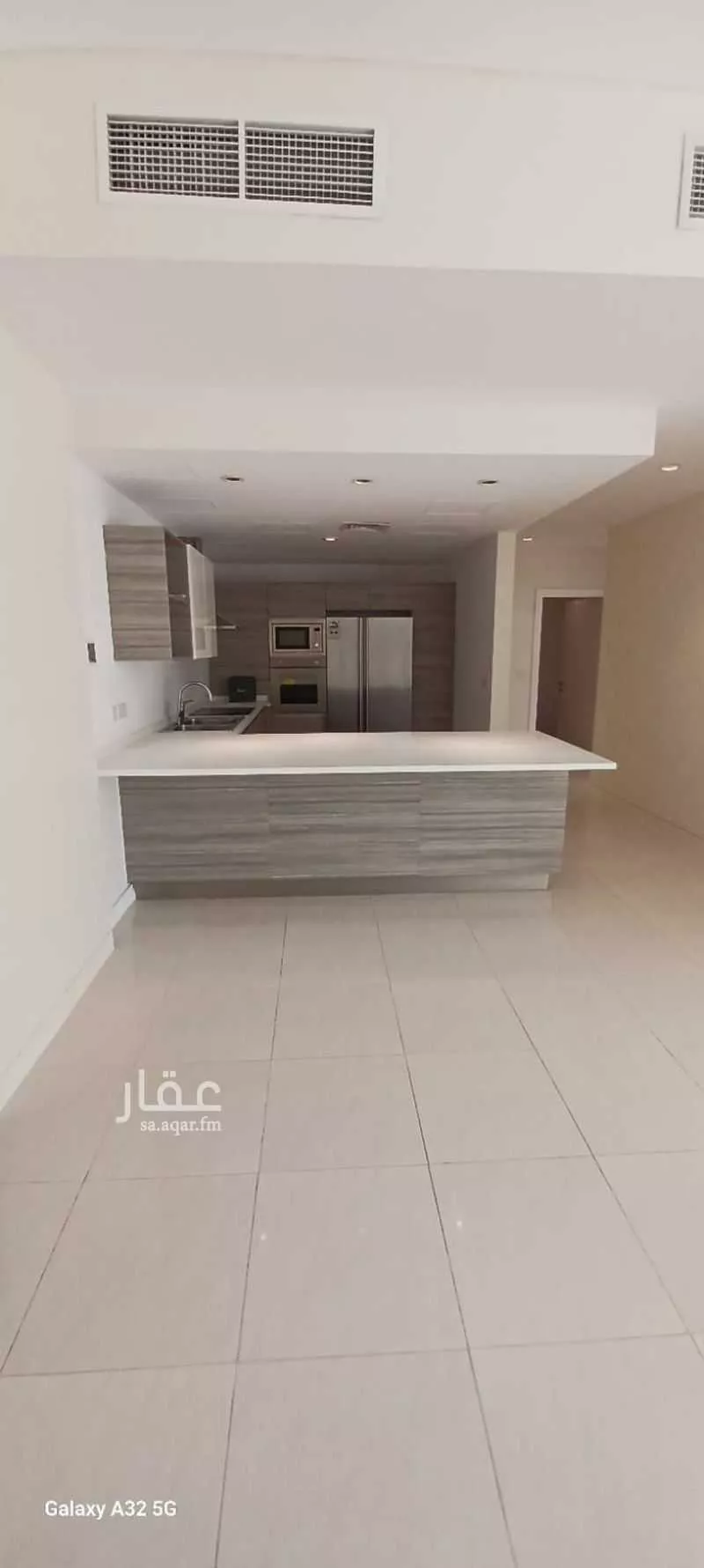 5 bedroom apartment in Al Nahda 4