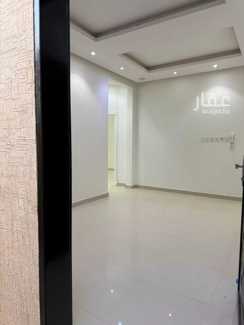 دور 2 غرف في العارض 8