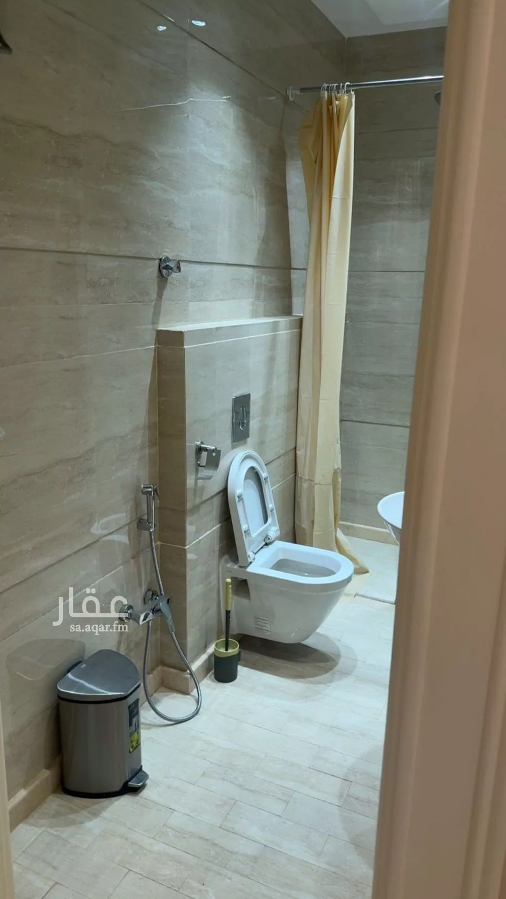 شقة 4 غرف في الملقا 11