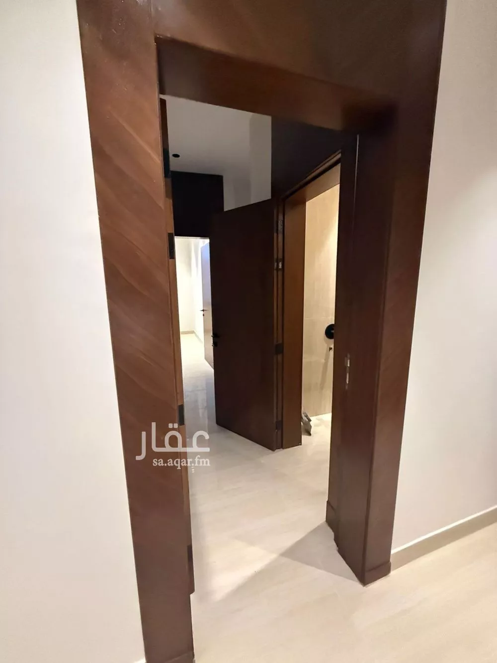 شقة 5 غرف في المهدية 9