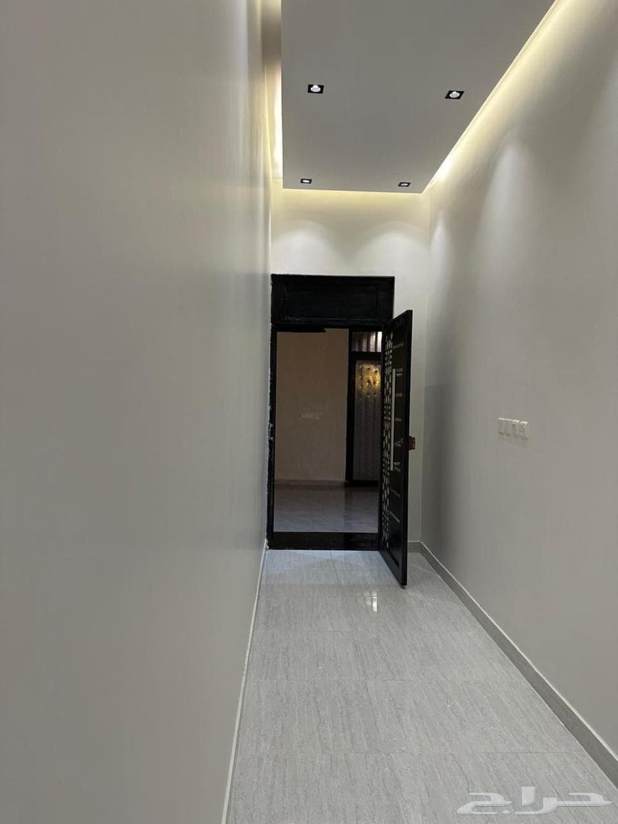 شقة 4 غرف في الرياض 5