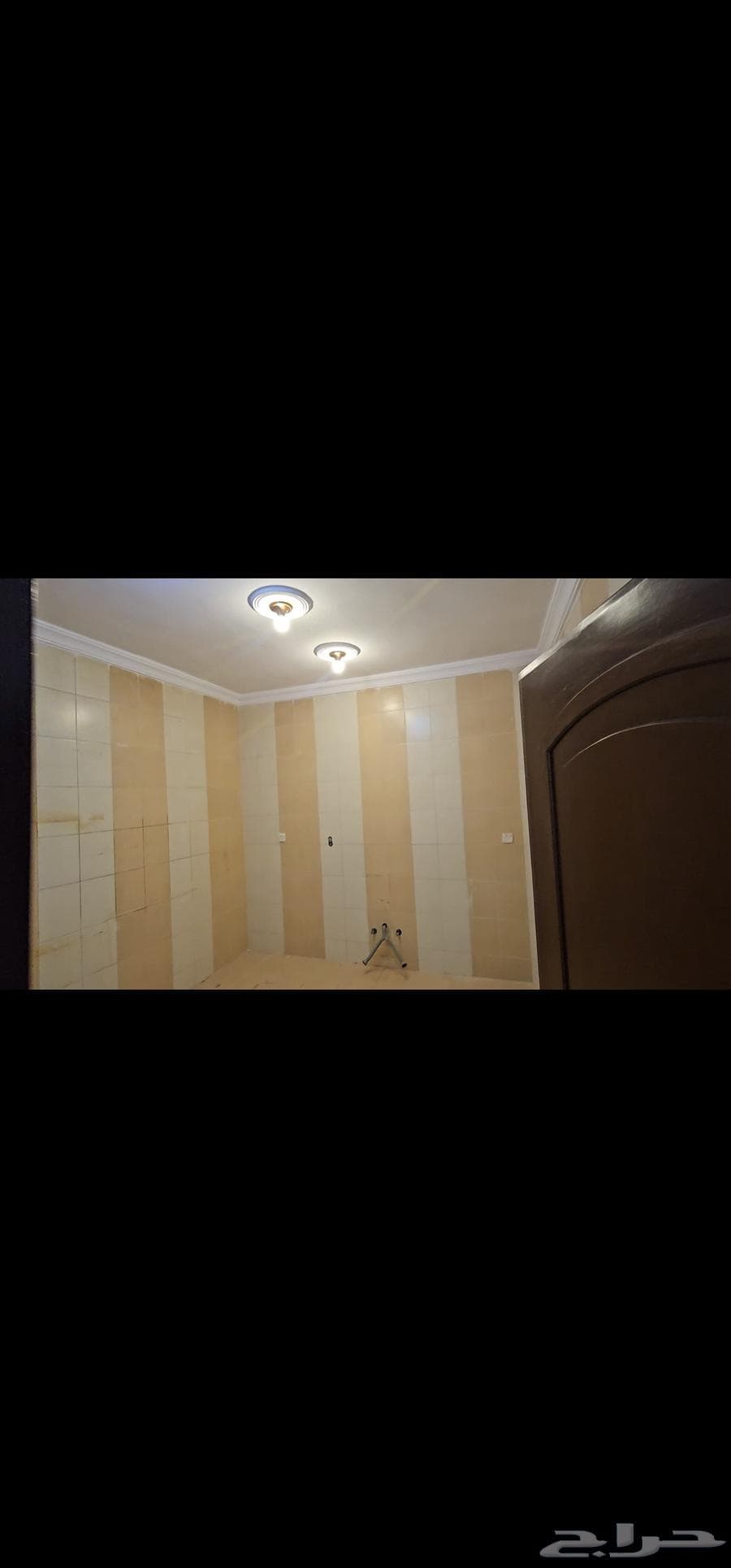 شقة  في الواحة 5