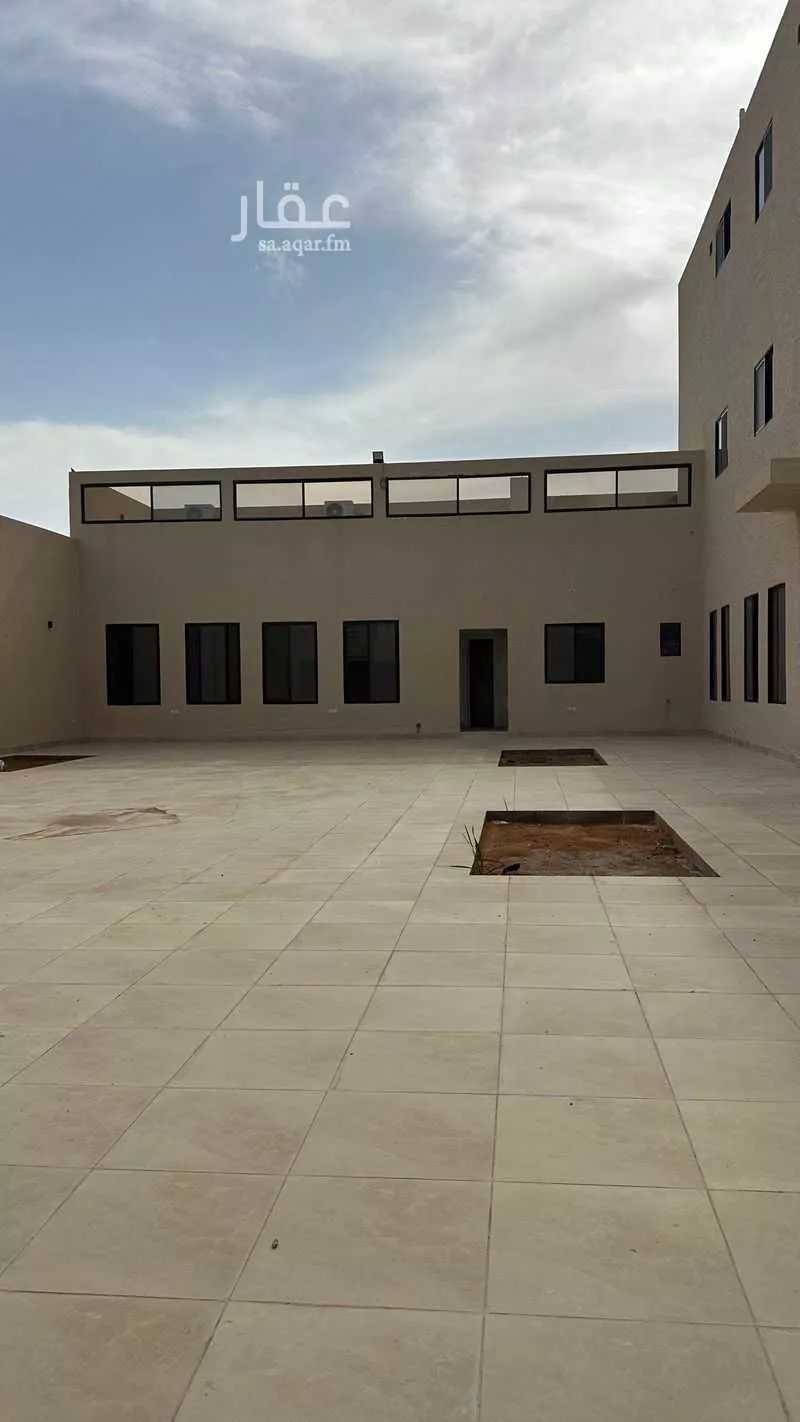 فيلا 5 غرف في العارض 1