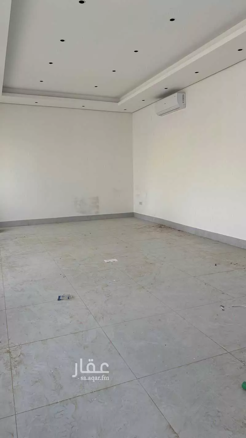 فيلا 5 غرف في العارض 3