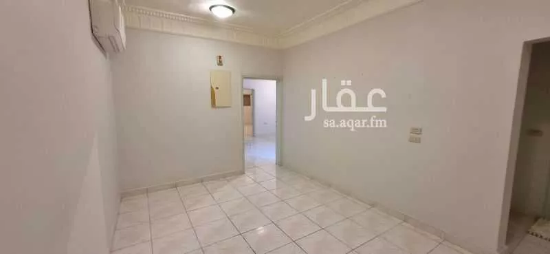 4 bedroom apartment in Al Aziziyah 1