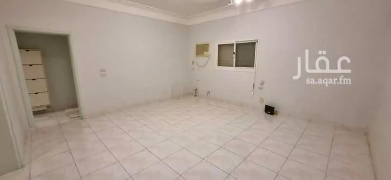 4 bedroom apartment in Al Aziziyah 3