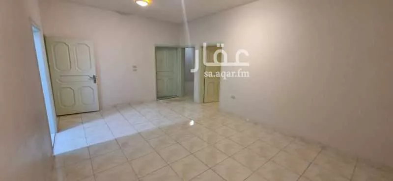 4 bedroom apartment in Al Aziziyah 6