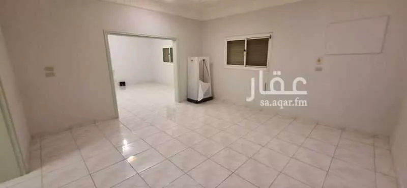 4 bedroom apartment in Al Aziziyah 7