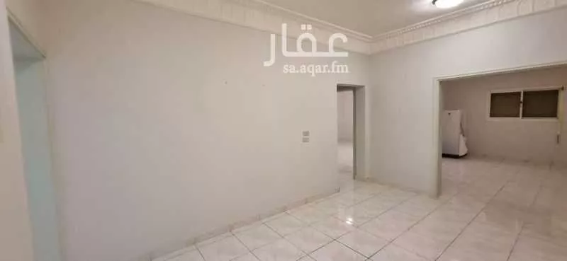 4 bedroom apartment in Al Aziziyah 8