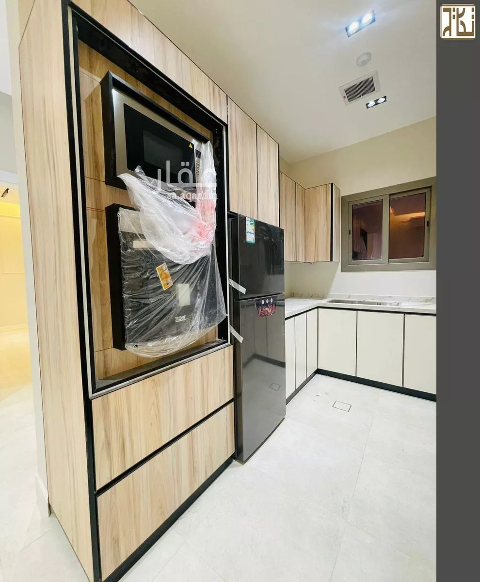 3 bedroom apartment in Qurtubah 15