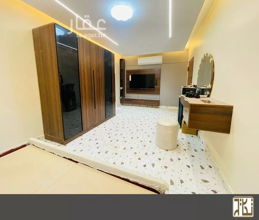 3 bedroom apartment in Qurtubah 5