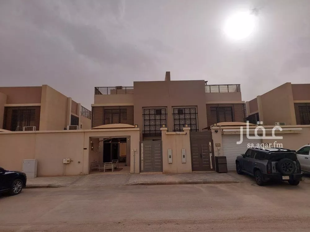 4 bedroom villa in Al Rimal 1
