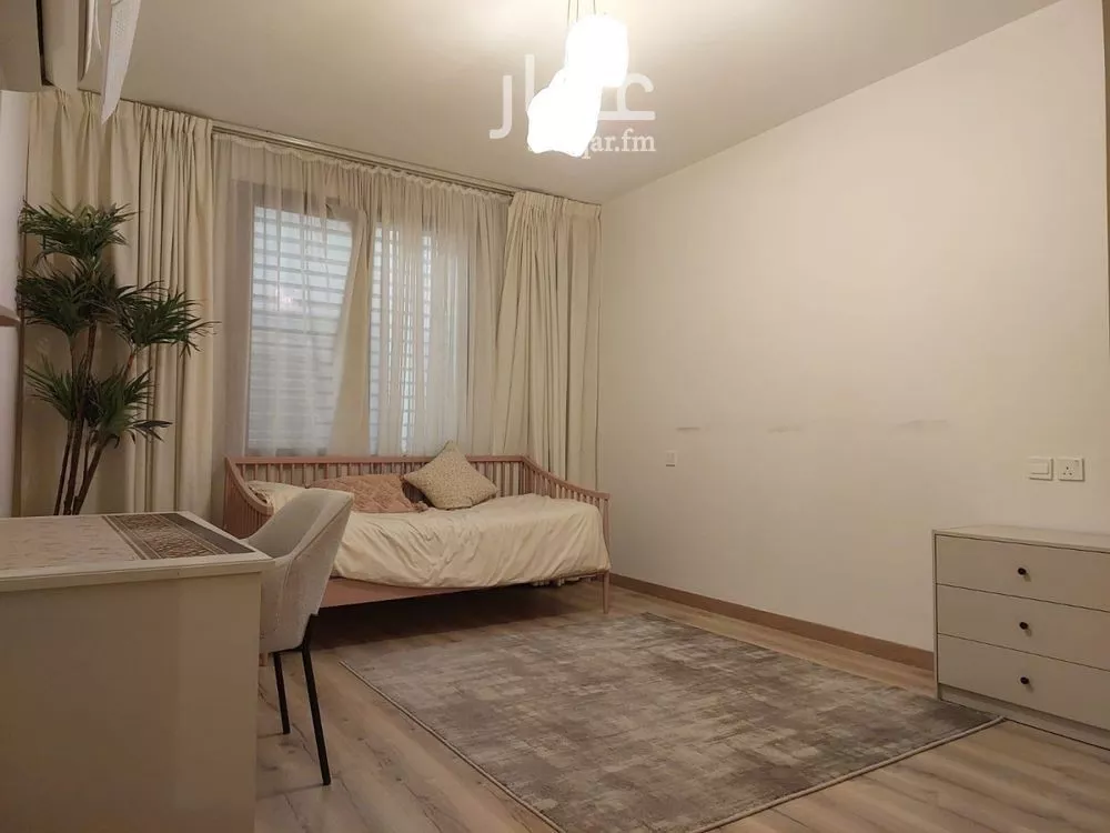 4 bedroom villa in Al Rimal 12