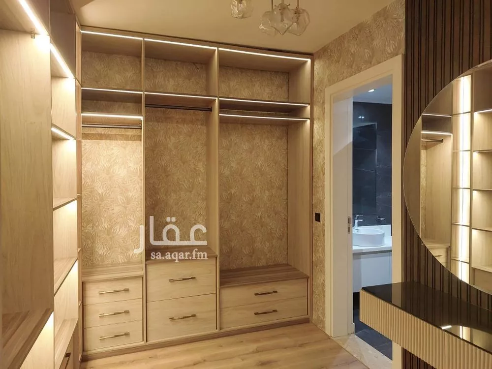 4 bedroom villa in Al Rimal 16