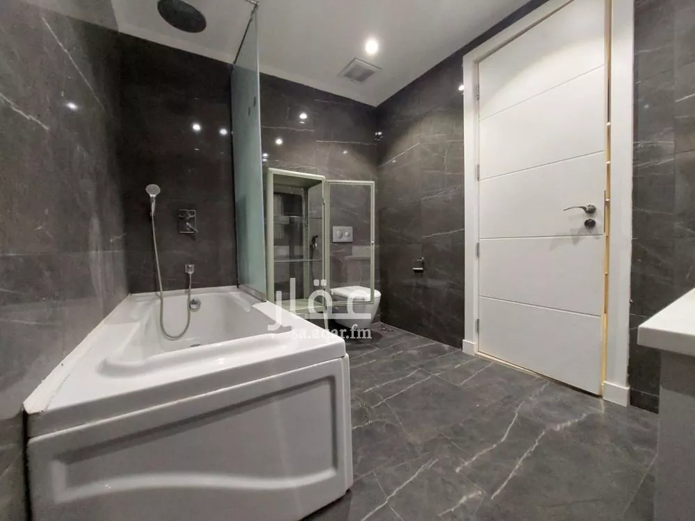 4 bedroom villa in Al Rimal 8