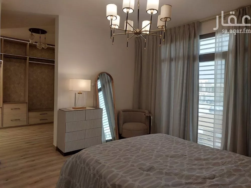 4 bedroom villa in Al Rimal 9