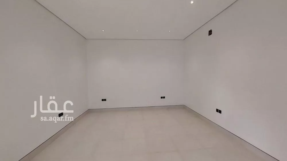 3 bedroom apartment in As Suwaidi 4
