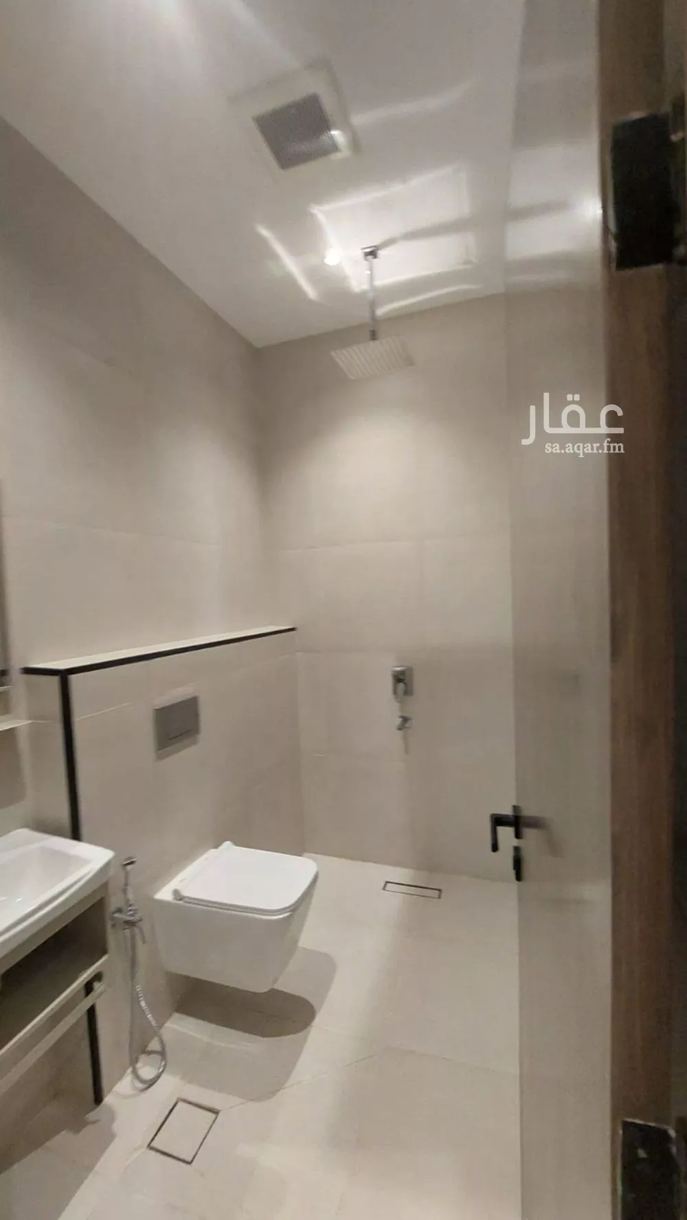 3 bedroom apartment in As Suwaidi 5