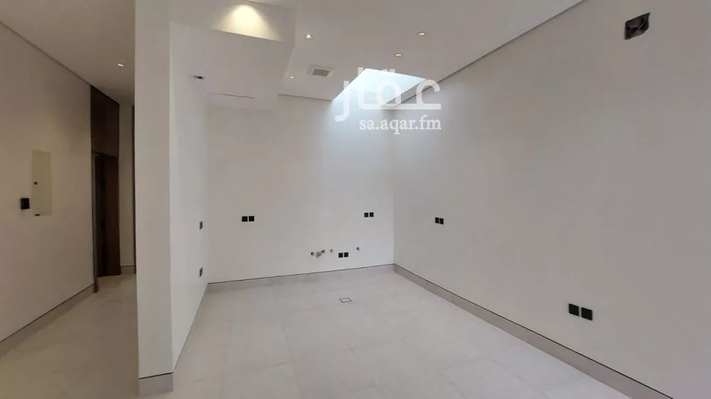 3 bedroom apartment in As Suwaidi 6