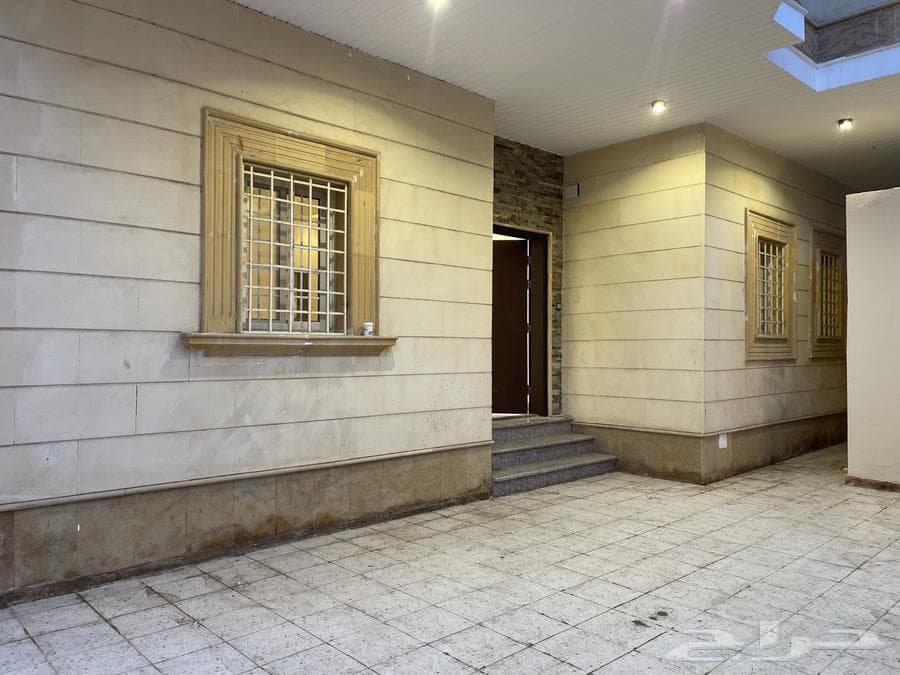 فيلا 7 غرف في الياقوت 2