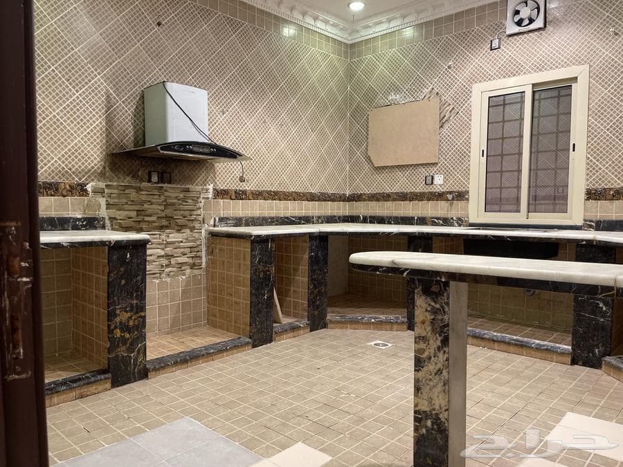 فيلا 7 غرف في الياقوت 12