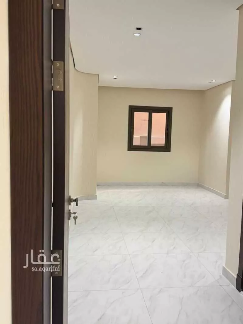 عمارة 750 م² في الخالدية 4