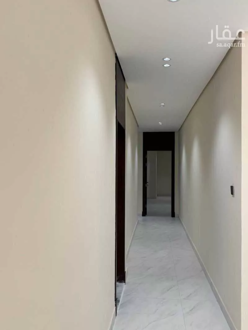 عمارة 750 م² في الخالدية 5