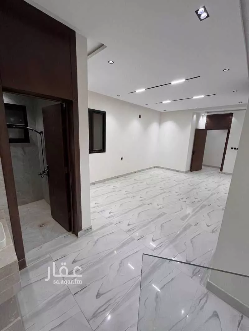 فيلا 4 غرف في الجنادرية 13