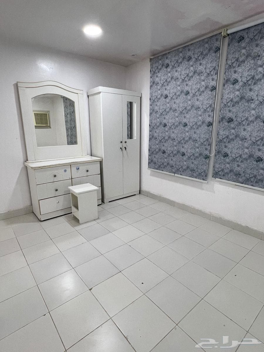 شقة 4 غرف في الحفيرة 2