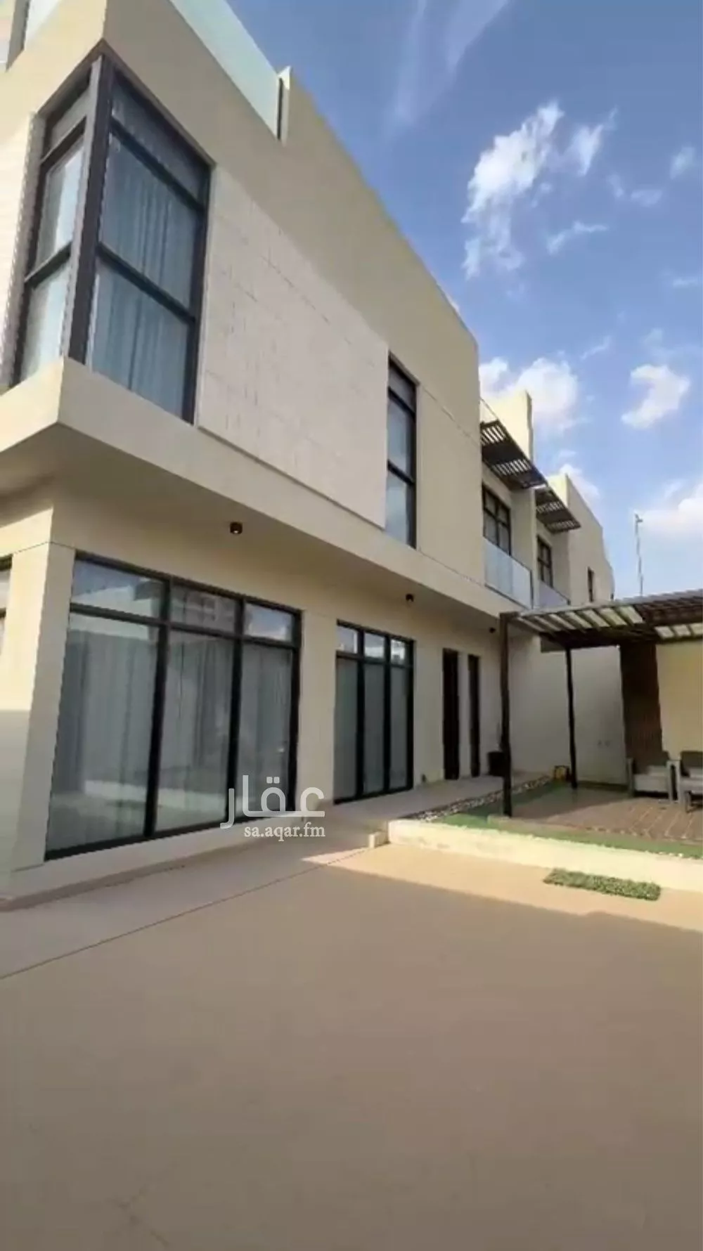 فيلا 4 غرف في النرجس 1