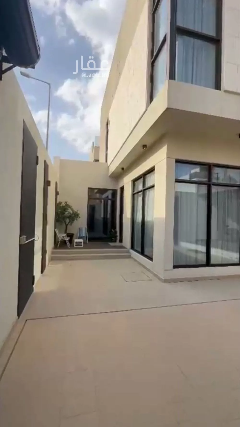 فيلا 4 غرف في النرجس 2