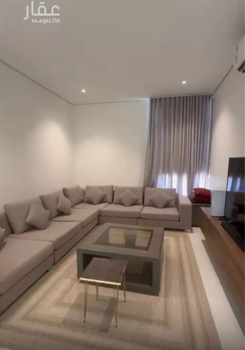 فيلا 4 غرف في النرجس 12