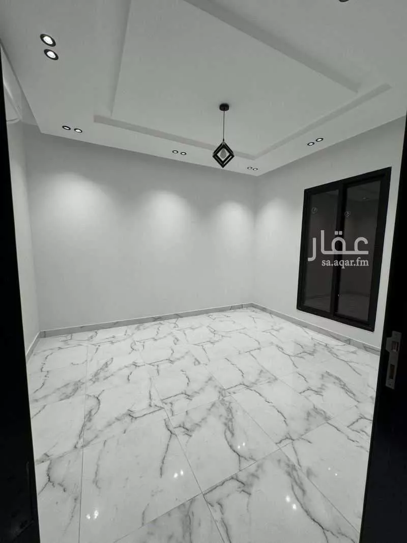 شقة 2 غرف في السيف 4