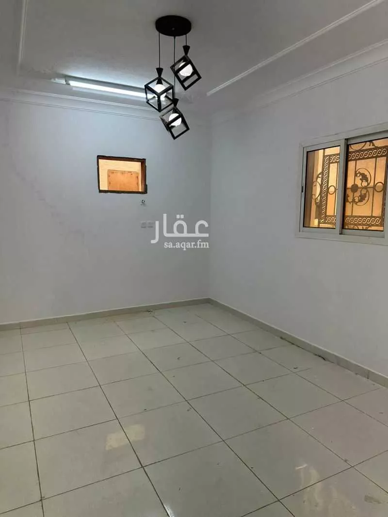 شقة 3 غرف في النظيم 4