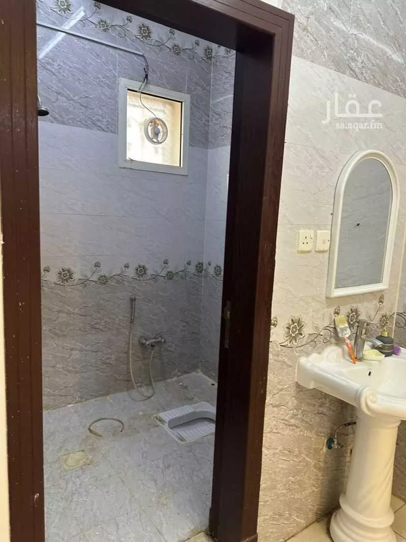 شقة 3 غرف في النظيم 6